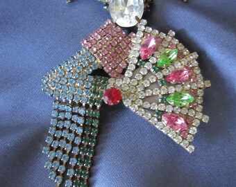 FIGURAL RHINESTONE GEISHA Brooch