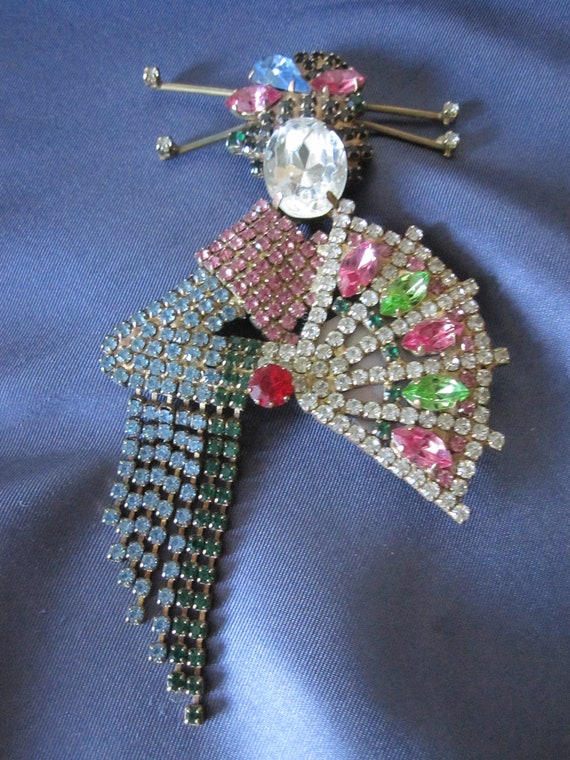 FIGURAL RHINESTONE GEISHA Brooch