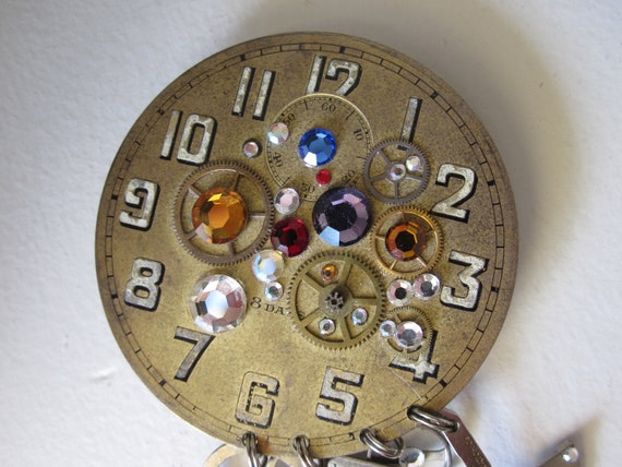 STEAMPUNK CLOCK BROOCH With Sequins - image 4