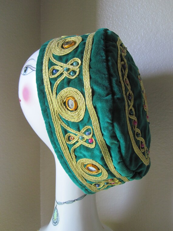 Unmarked brocade, beaded ladies Gem