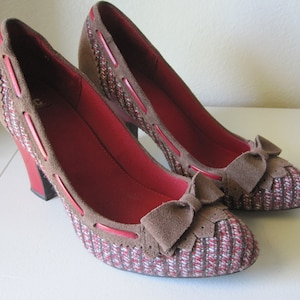 BC RED Heels Size 7.5 N Circa 1970s