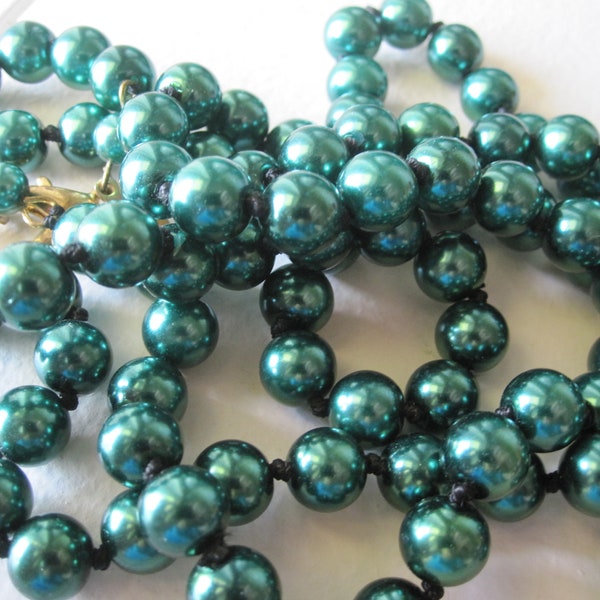 GREEN Glass Bead Necklace LADY REMINGTON