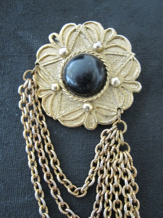 THEATRICAL SWAG CHAIN Brooch Circa 1940s