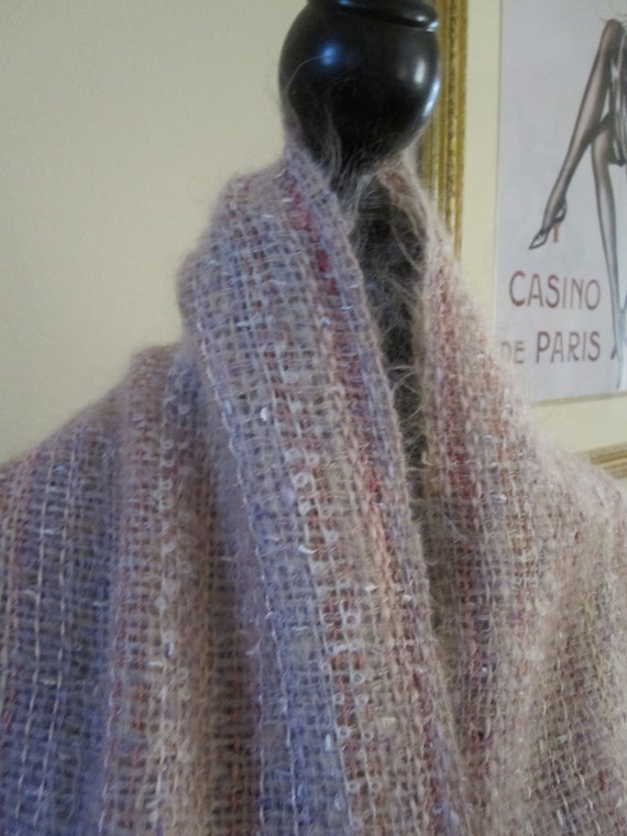 HAND LOOMED WOOL Fringed Wrap - image 7