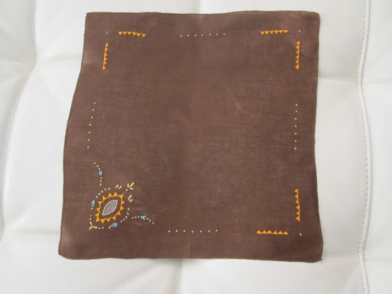 1930s BROWN EMBROIDERED Hand Stitched Handkerchief - image 6