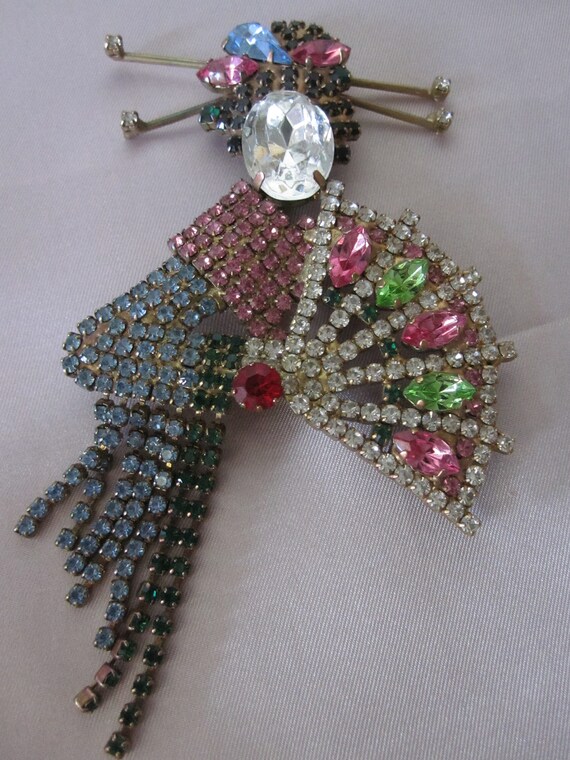 FIGURAL RHINESTONE GEISHA Brooch - image 10