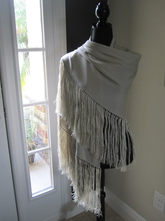 SILK ROSE FRINGED Vintage Shawl - image 8