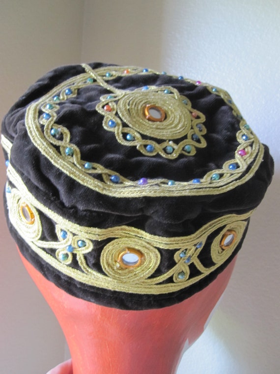 vintage velvet brocade - Gem