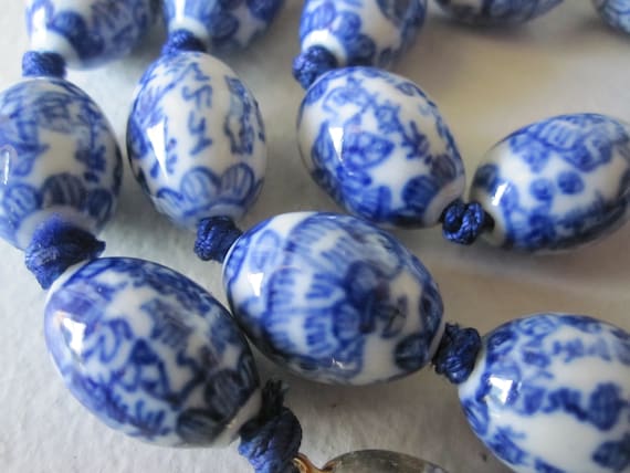 BLUE CHINESE PORCELAIN Beaded Necklace - Etsy