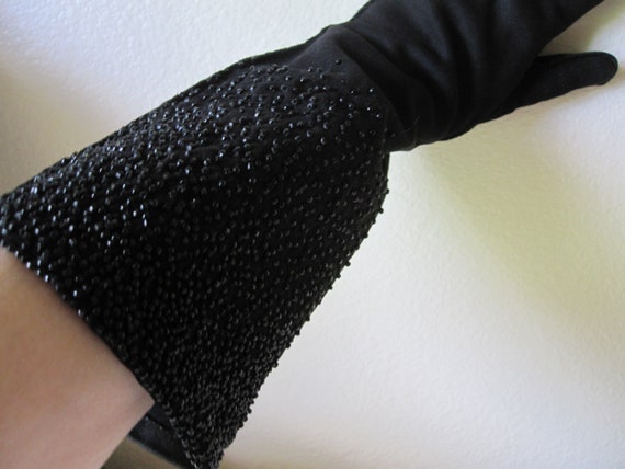 CRESCENDO BLACK BEADED Gauntlet Gloves - image 4