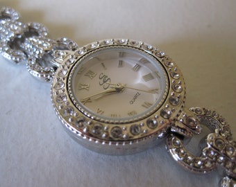 SUZANNE SOMERS CRYSTAL Silver Watch Beverly Hills
