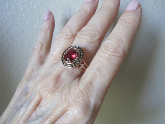 FAUX RUBY CRYSTAL Gold Ring Size 9 - image 7