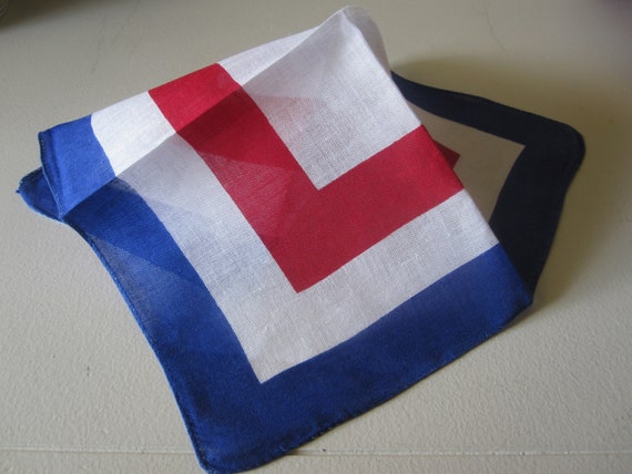 1960s RED WHITE & BLUE Patriotic Handkerchief - image 4