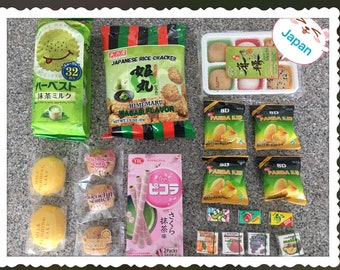 JAPANESE  20 pc snack box - Mochi , MATCHA, mango gummies, Sakura matcha pocky, wasabi rice crackers , ++  Japan