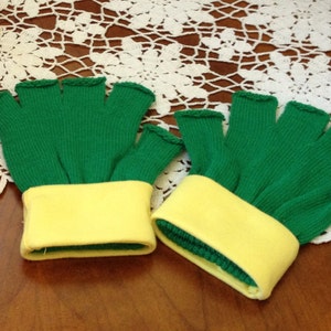 Child Size POKEMON GO Trainer gloves ASH Ketchum Costume Cosplay image 1