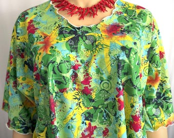 Hawaiian Groovy Garden Tunic Top: Polynesian Flair, Stretch Fabric, Made in Hawaii