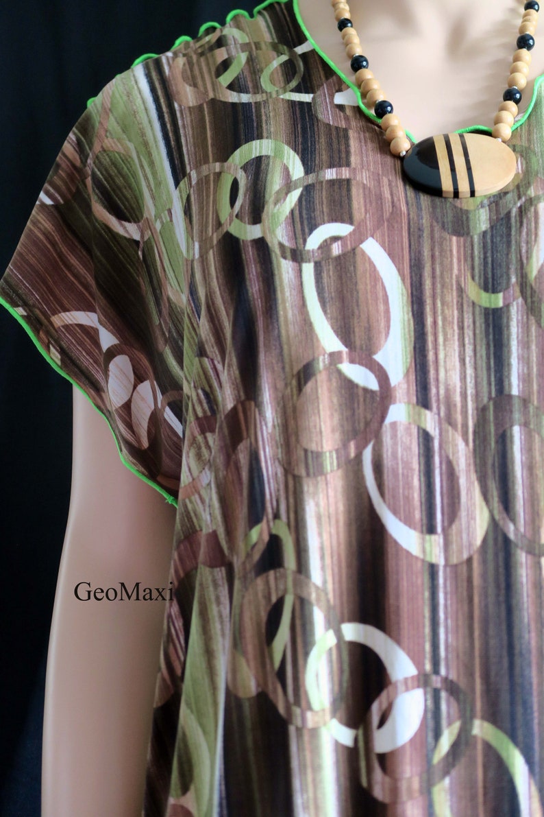 Geo Maxi Dress Women Fits L 1XL2XL-Plus size-Made in Hawaii-Comfortable,breathable /& beautiful Loose Long-Perfect for Travel