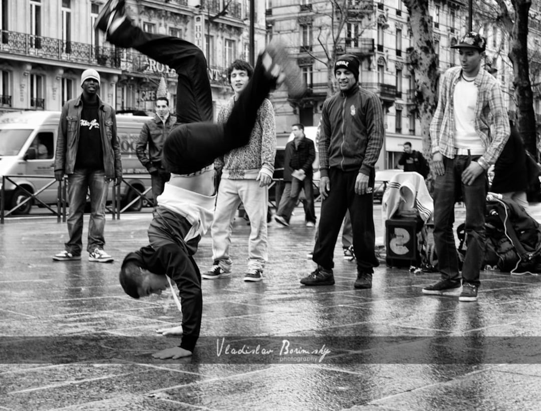 Man in white hoodie dancing, Hip-hop dance Street dance Hip hop
