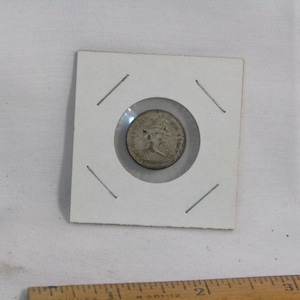 Vintage Canadian 1965 Silver Dime - Elizabeth II D G Regina - Canada 10 Cents