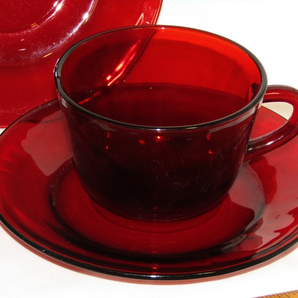 Vintage Ruby/Cranberry Glass Cup and Saucer Set - Plain No Pattern - 8 Available In Great Condition