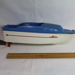 Vintage Ideal Plastic Hull Wind-Up Motor Boat USA Metal Rudder - Not Working!