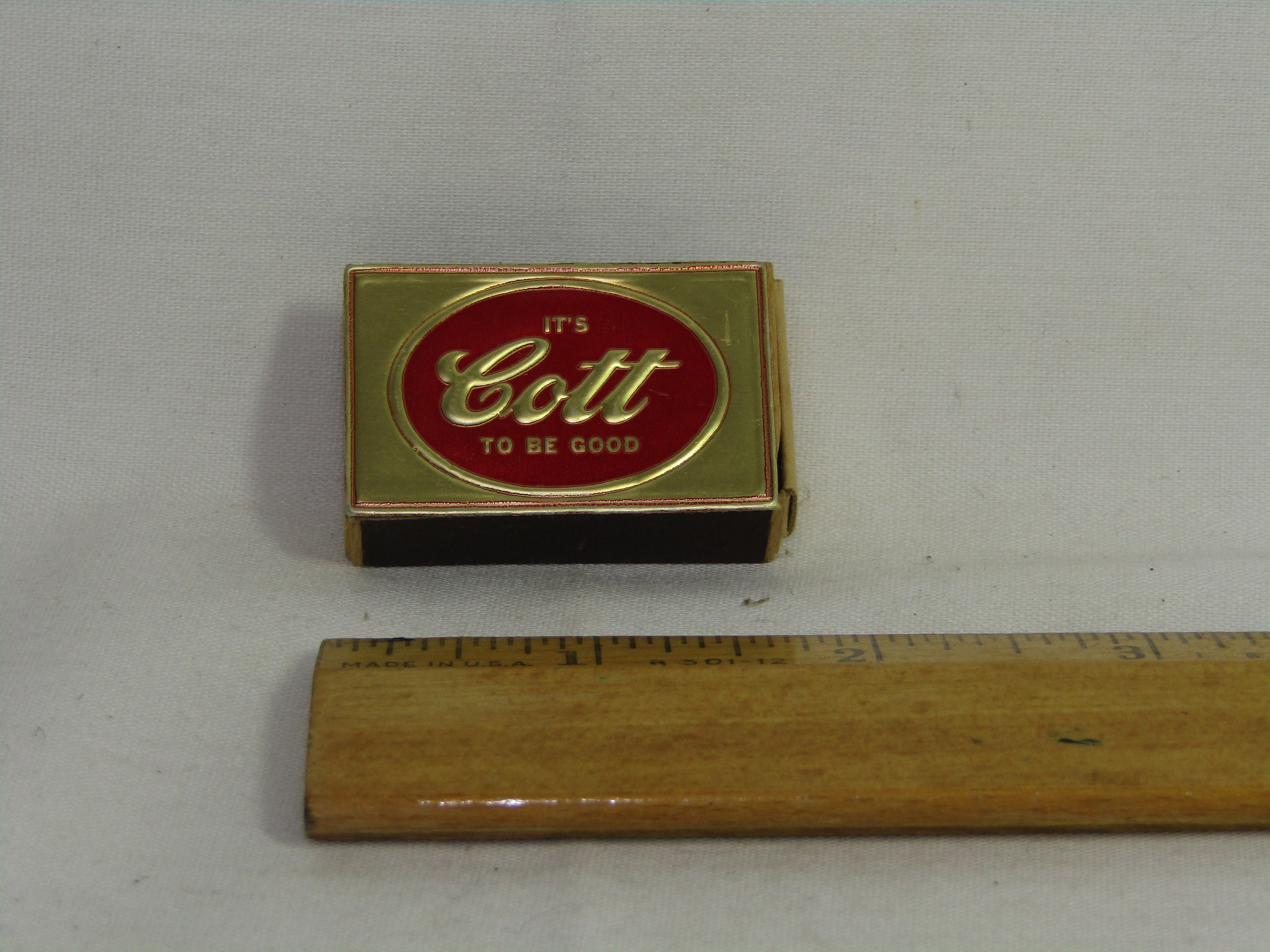 Vintage Matchbox 'It's Cott To Be Good' Advertising - Made in Sweden
