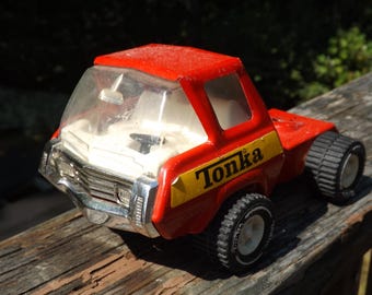 Vintage Tonka COE Hauler Cab Truck - Red - Excellent Condition