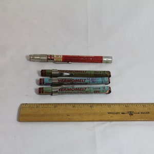 Vintage Temperature Sticks - Thermomelt / Tempilstiks - 200 250 700 deg fer