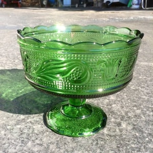 Vintage Green E. O Brody Co  Beaded Pedestal Candy Dish.