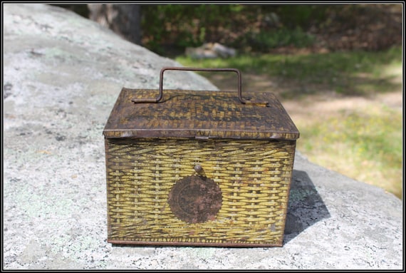 Rare Vintage R A Patterson Tobacco Co. Richmond, VA. Tin