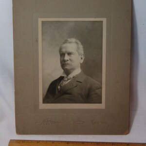 Vintage Foto Portrait eines Gentleman - Dana NY Carbonette 1895 - Mr. Hastings Union At Cottage New Bedford