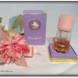 Vintage Elizabeth Arden &#39;Blue Grass&#39; Perfume No.5301 Original New in Box 1/2 fl. oz. France