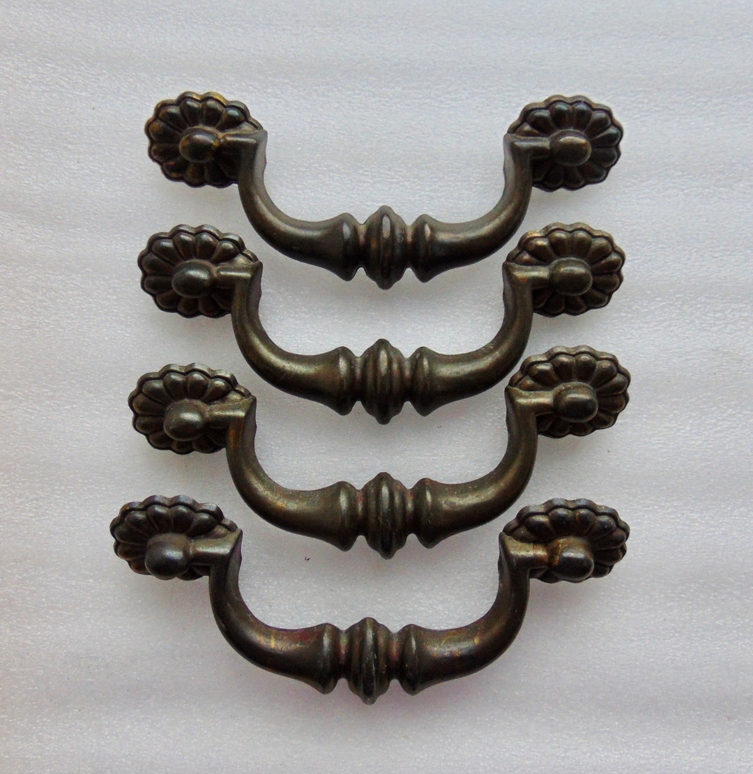4.25 Inch Drawer Pulls Vintage Faux Drop Handles 20426 Hardware Set of ...