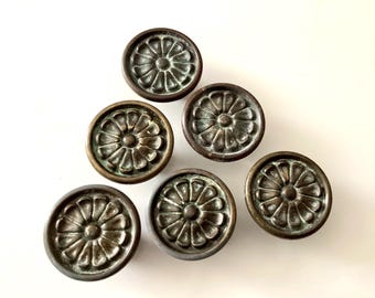 Antique Brass Flower Knobs Vintage KBC N 5668 Hardware Set of 6
