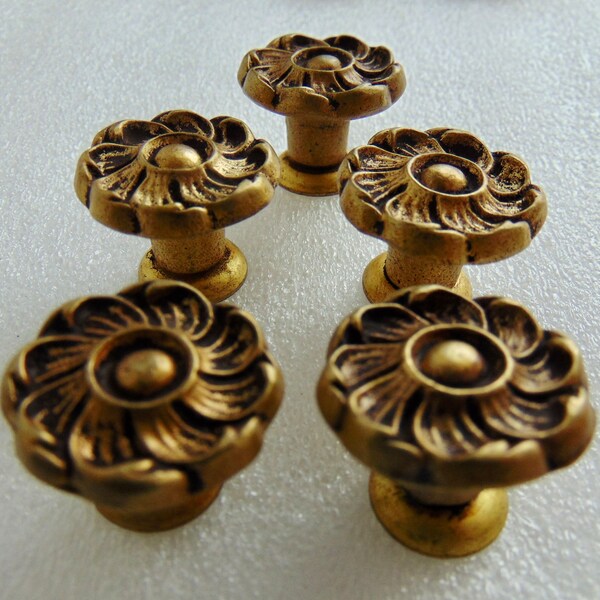 Small Brass Knobs Etsy