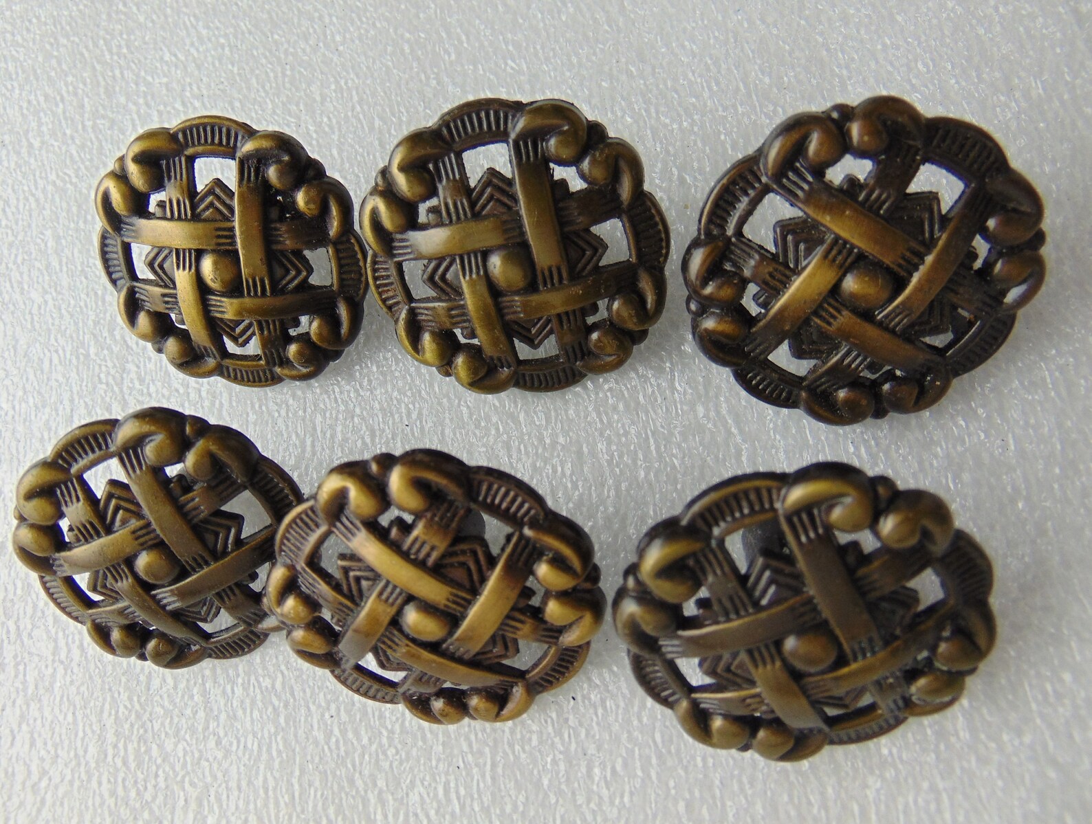 Basket Weave Knobs 6 Antique Brass Knobs Round Etsy