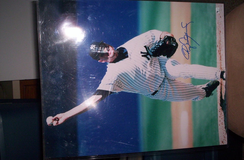 Roger Clemens New York Yankee Autograph 16x20 photo image 1