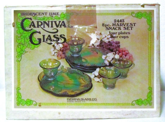 Indiana Glass 70s ヴィンテージ ガラス皿 5枚セット Indiana Glass ( 8 Piece ) Lime Green IRIDESCENT Carnival Glass