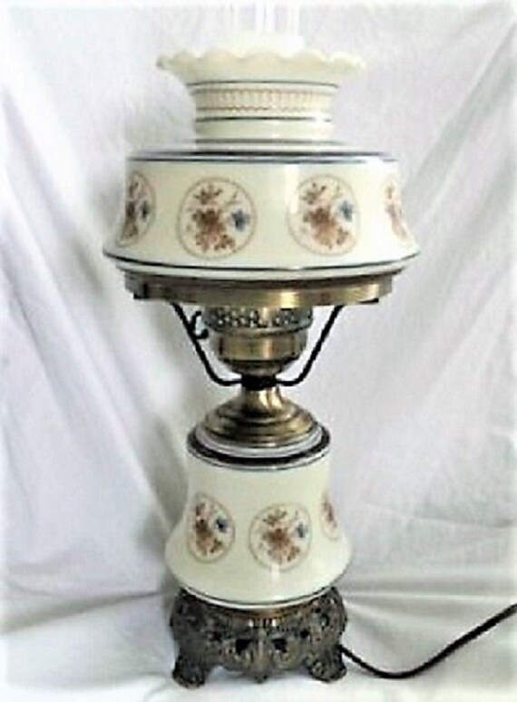desk hurricane lamp