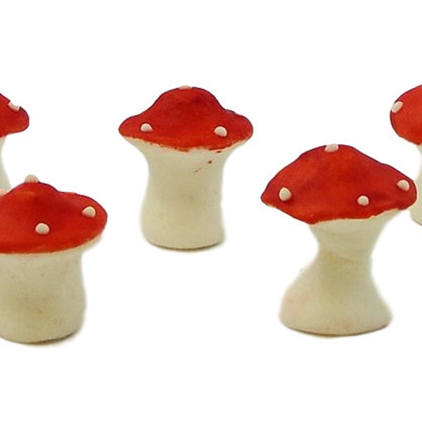 Mushrooms - Red Gumpaste