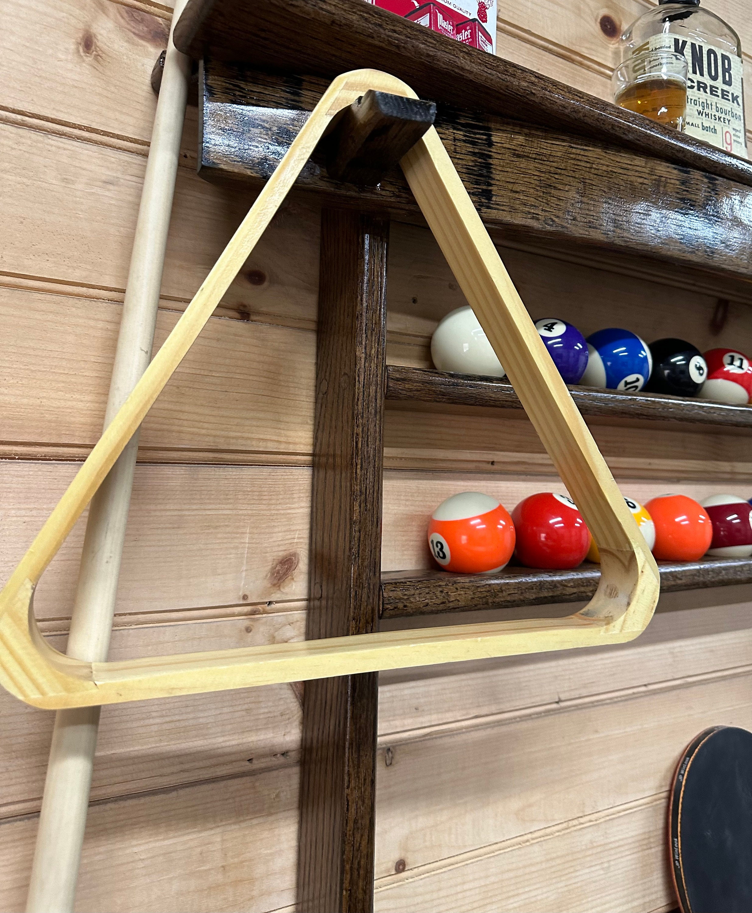 Whiskey Barrel Stave Pool Cue Rack – Rustic Man Cave Decor - Etsy