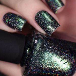 Jaded - Green to Blue Color Kissed Ultra Holographic After Dark Nail Polish