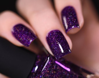 Vanity - Vernis à ongles holographique violet foncé