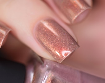 Quicksand - Refined Warm Taupe Holographic Nail Polish