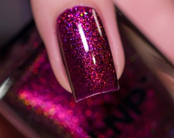 Dakota - Blackened Berry Shimmer Nail Polish