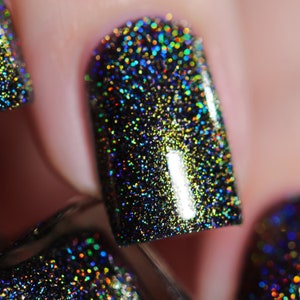 Riot - Yellow to Green Color Kissed Ultra Holographic After Dark Nail Polish