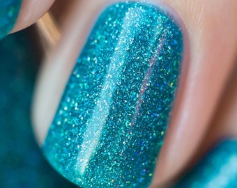 Harbour Island - Caribbean Blue Holographic Nail Polish