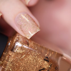 Karma Gold Flake Top Coat Nail Polish image 4