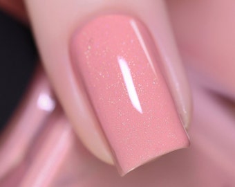 Full Bloom - Creamy Peachy Pink Holographic Nail Polish