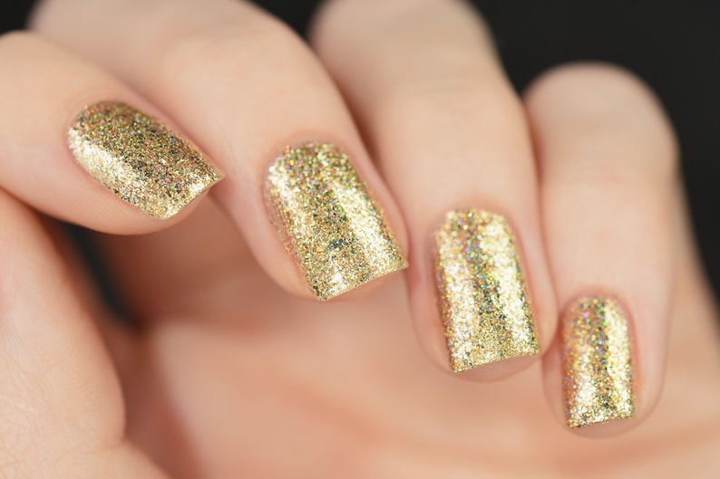 Empire Gold Holographic Nail Polish image 4